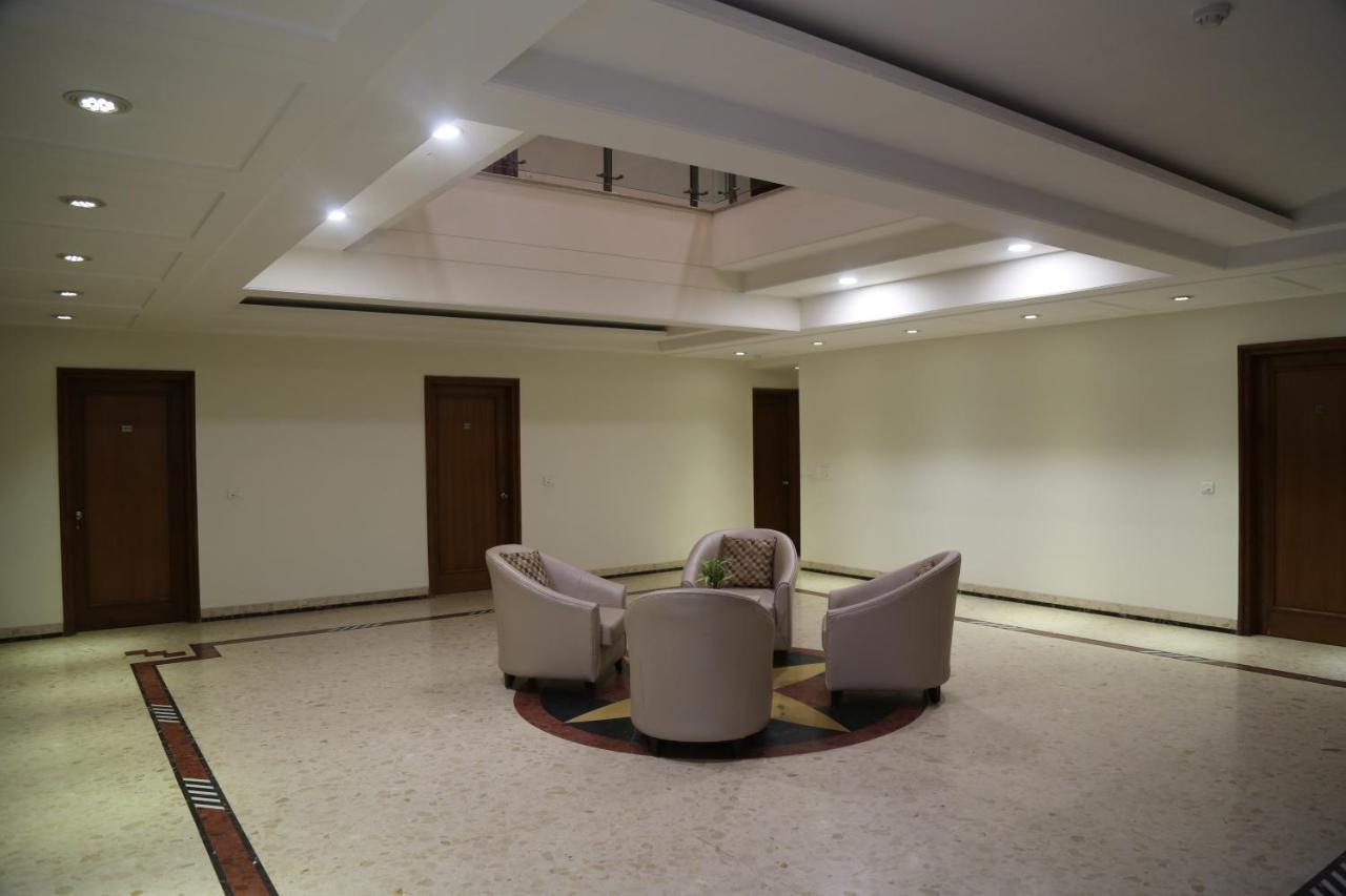 Hotel Bhoomivilas Агра Екстер'єр фото
