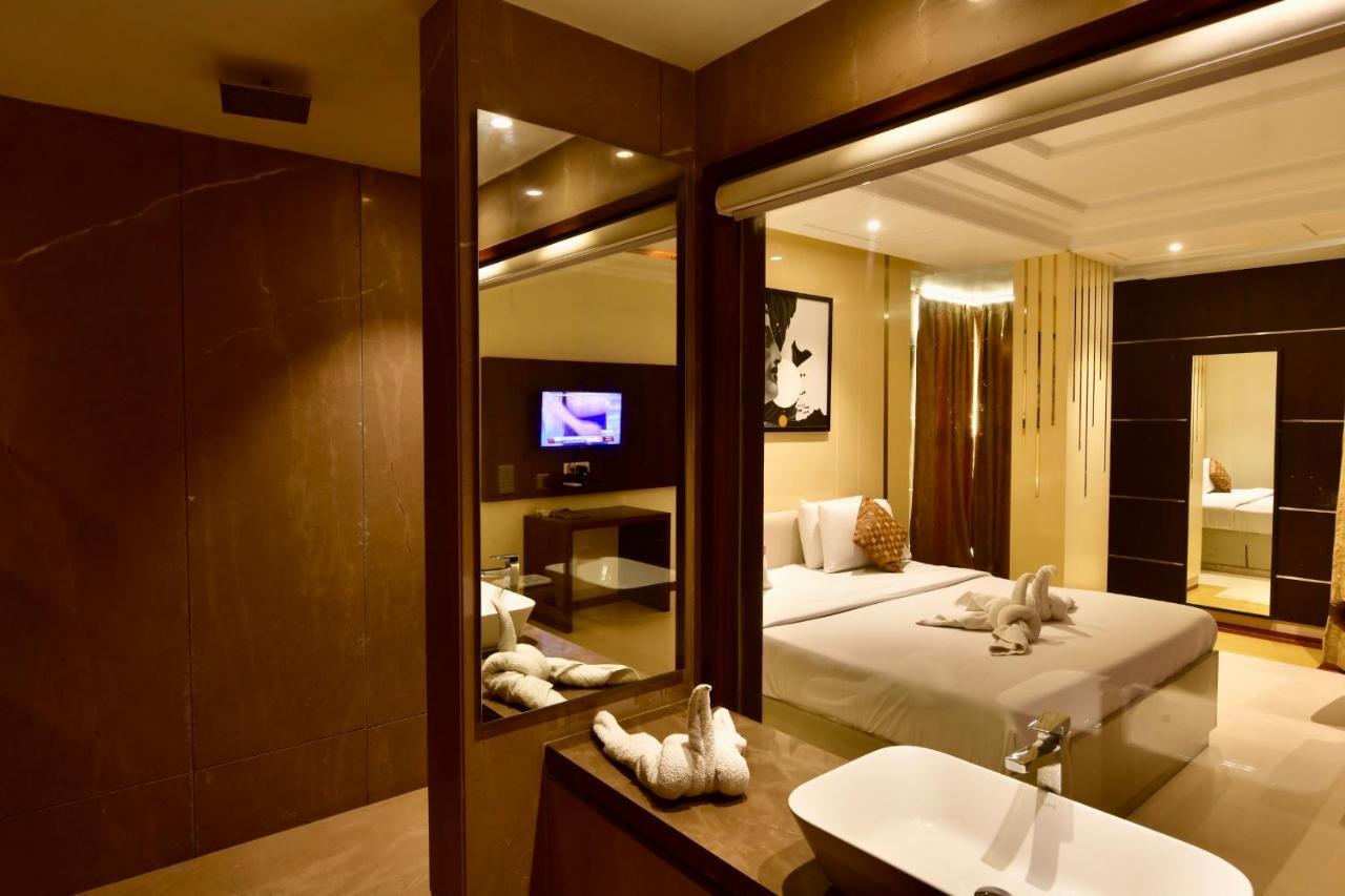 Hotel Bhoomivilas Агра Екстер'єр фото
