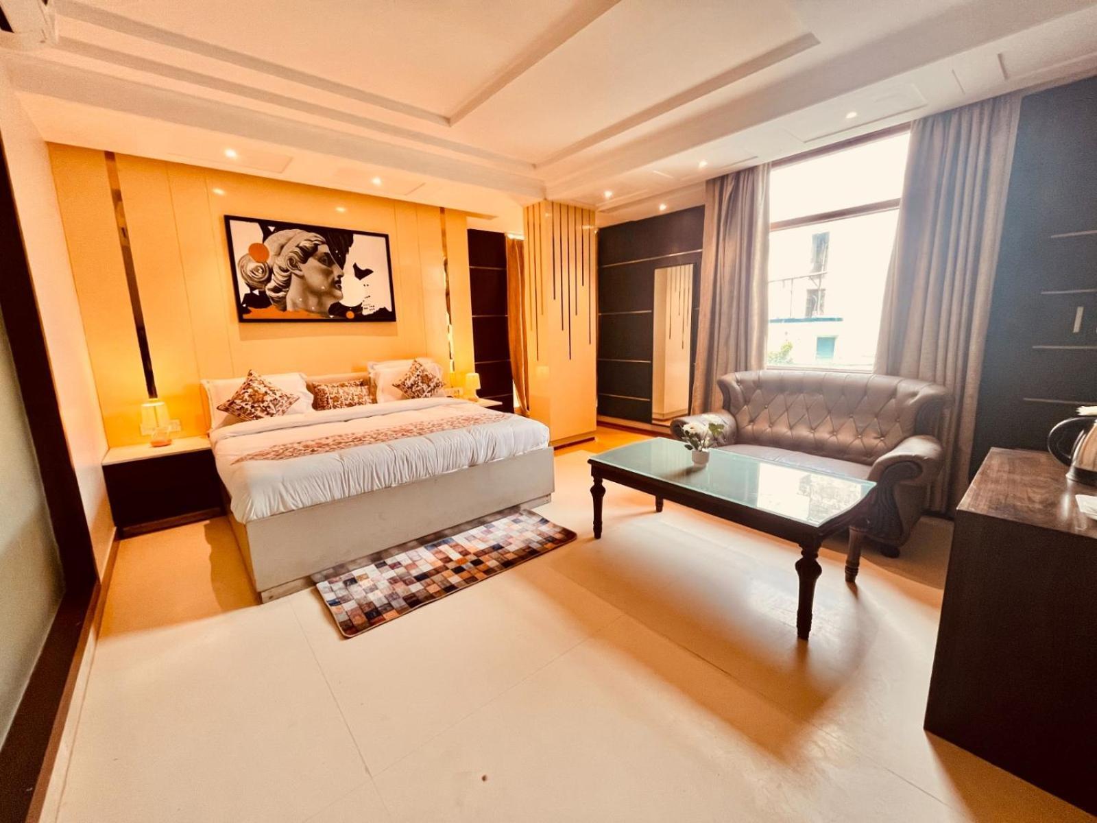 Hotel Bhoomivilas Агра Екстер'єр фото